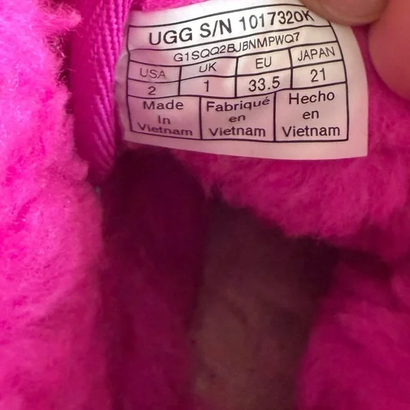 UGG Vibrant Pink Kids Lace-Up Boots - Picture 6 of 7